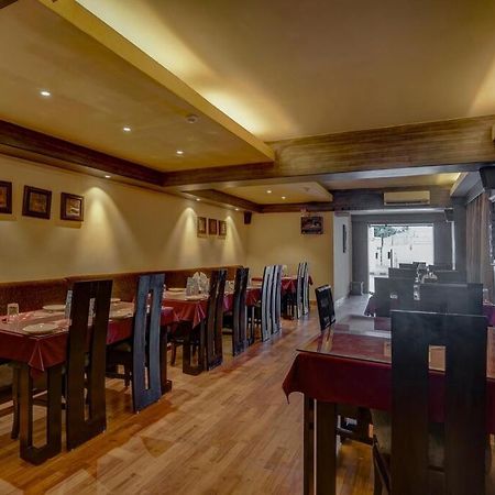 Hotel Miland Palace ブバネーシュワル エクステリア 写真