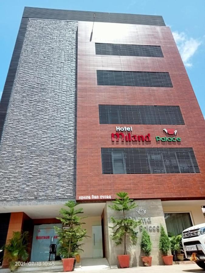 Hotel Miland Palace ブバネーシュワル エクステリア 写真
