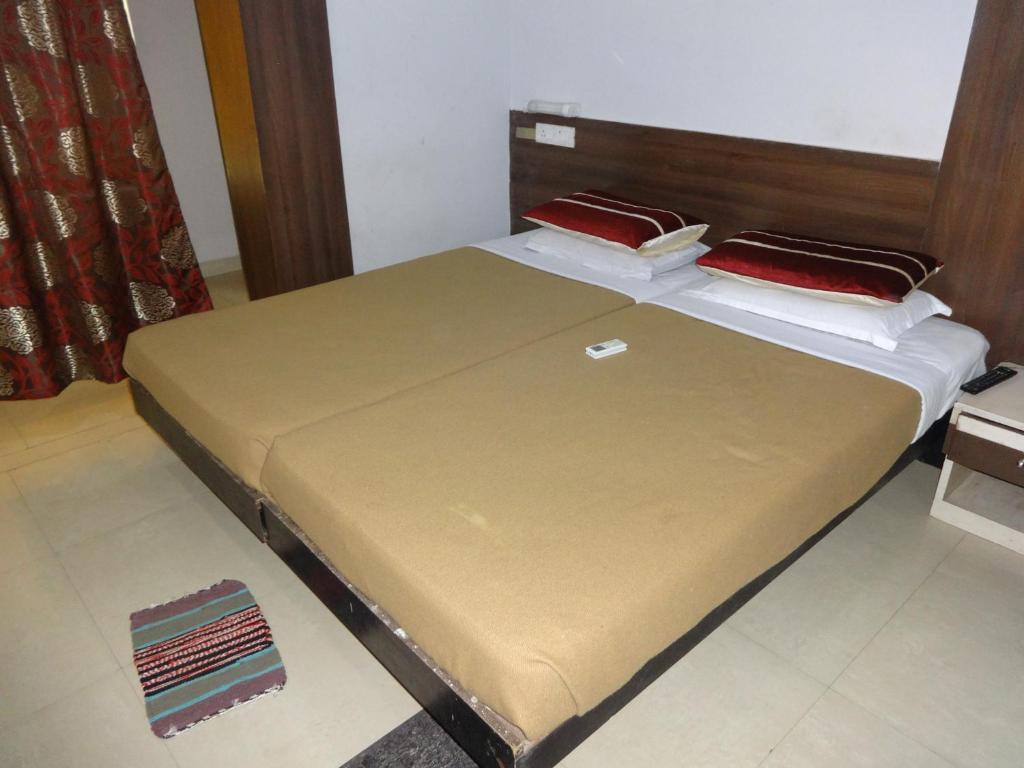Hotel Miland Palace ブバネーシュワル 部屋 写真