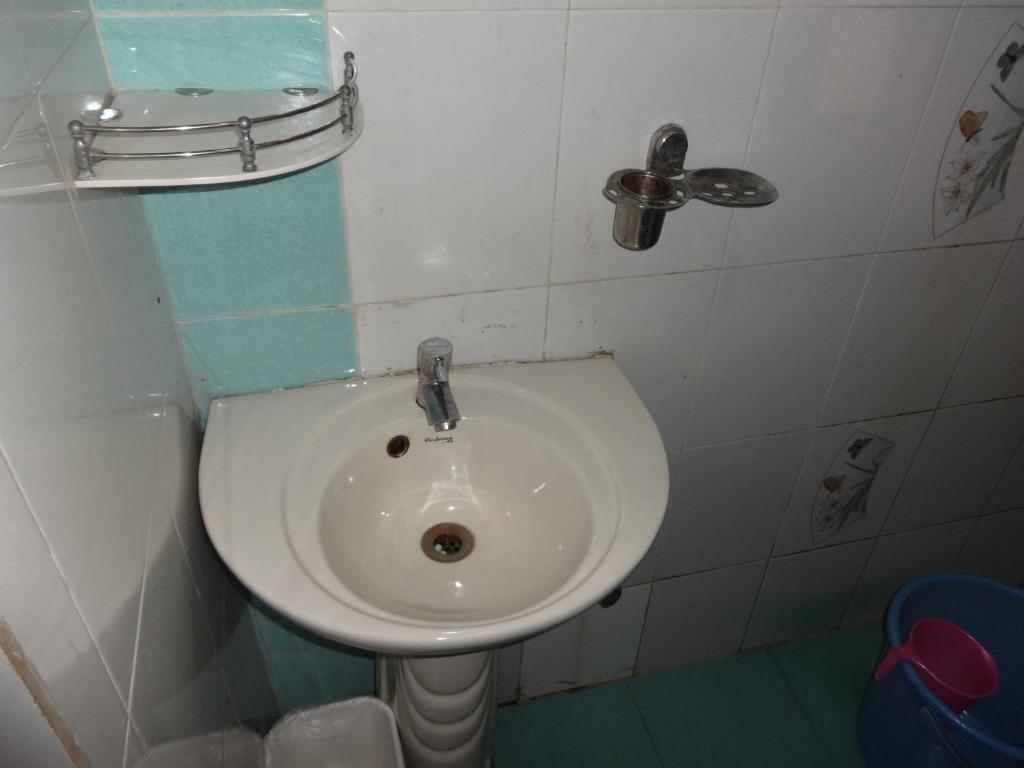Hotel Miland Palace ブバネーシュワル 部屋 写真
